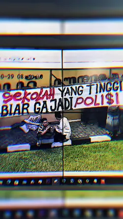 sekolah yang tinggi
