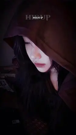 Dari bawah reff