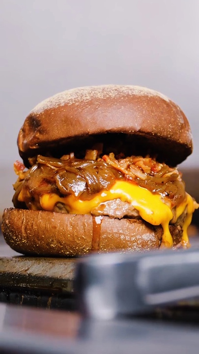 Cheesy burger🍔🍔