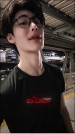 ไปเรียนอย่าลืม 🅰️ กันนะค้า