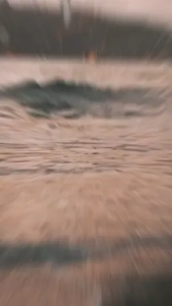 Sie tanzt im Regen..