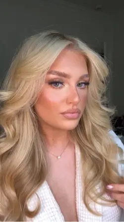 MUA 