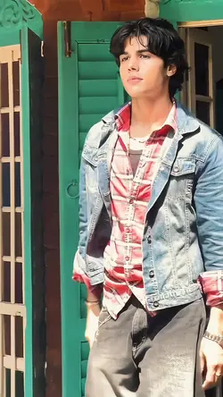 Romantic Song Slowmo