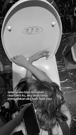 menahan rasa sakit