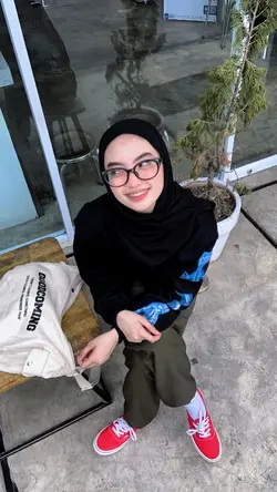 ~Nyong Timur