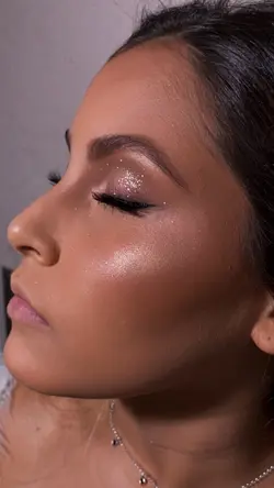 Make glamour total