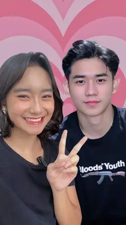 Selfie Bareng Freya