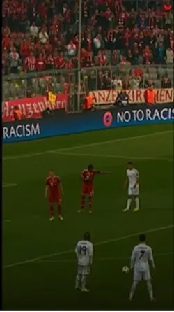 Ronaldo Owns Bayern 