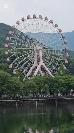 느리게 돌아가는시담