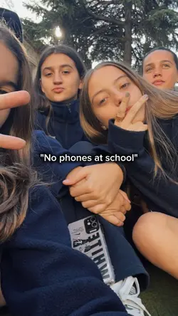 NO PHONES AT SCHOOL 