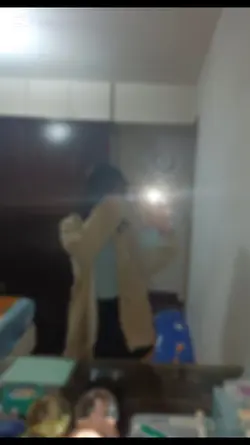 一張模糊