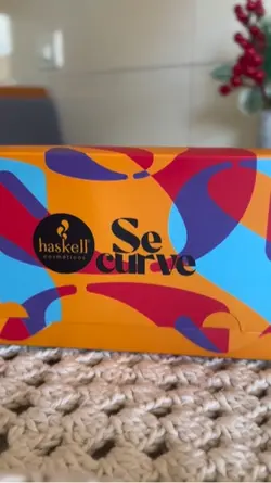 Hour unboxing 