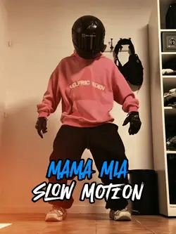 MAMA MIA