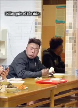 Đi làm quên bản thân