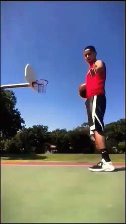 Trick shot 🏀 💨 
