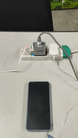 Niumo Fast Charger