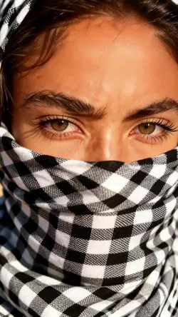 Habibi Eyes Trend
