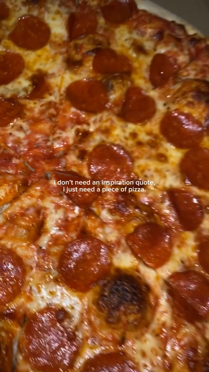 hanya butuh pizza