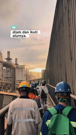 Diam dan ikuti alur