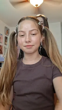 wiggle ur ears