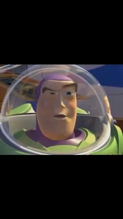 BUZZ LOOK AN ALIEN!