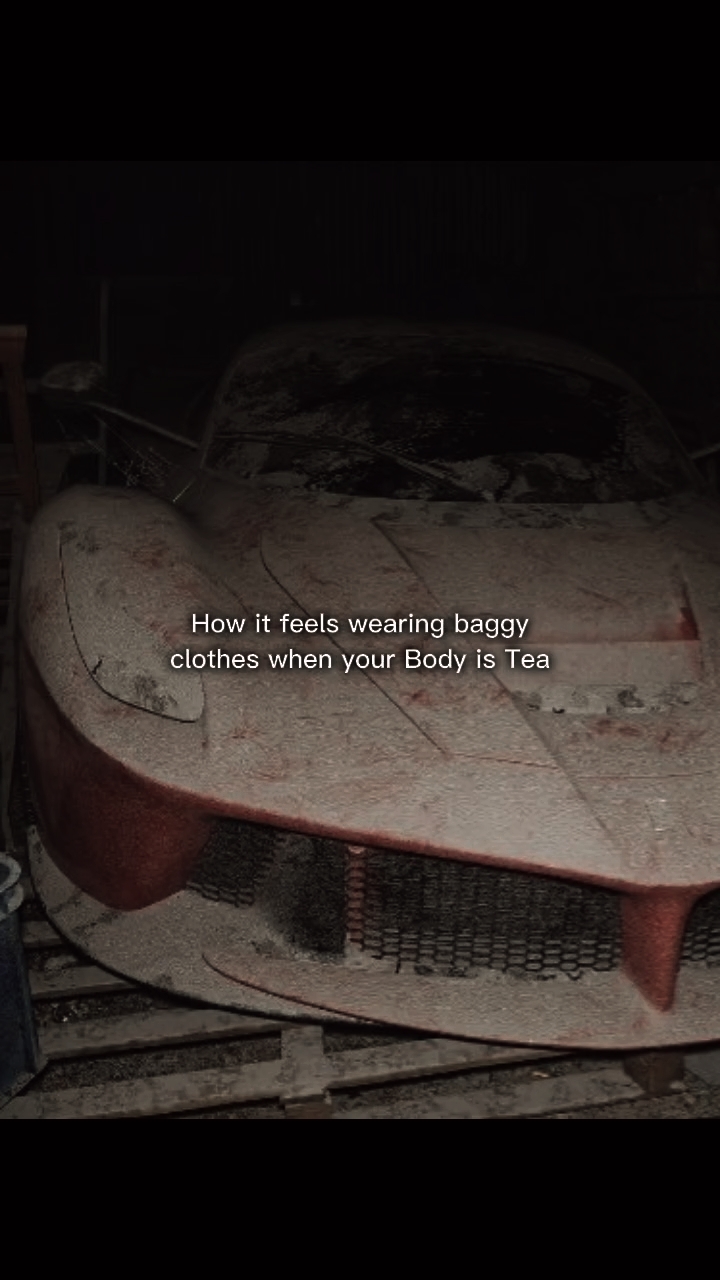 baggy clothes