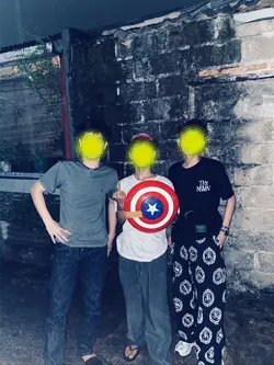 Stiker tinggal geser