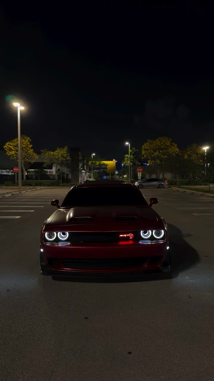 Dodge Challenger SRT