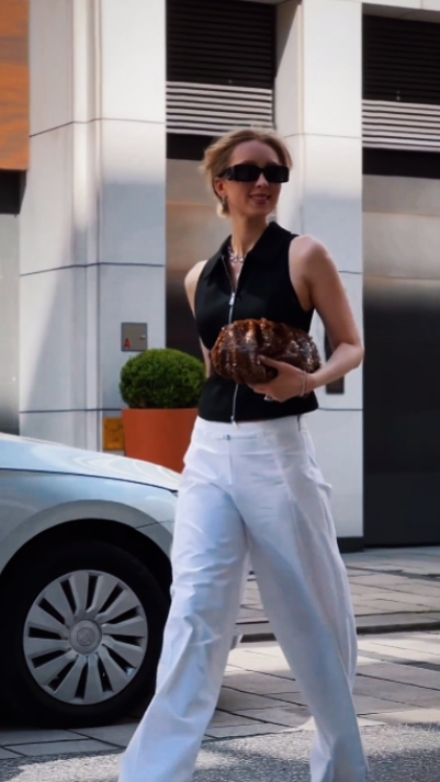 Fashion Show Slowmo
