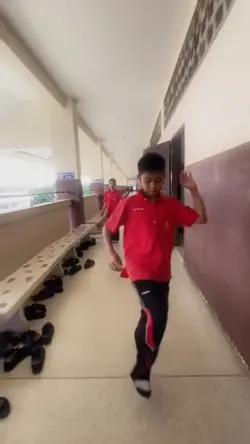 เพลงที่เต้นขาเดียวดังๆ