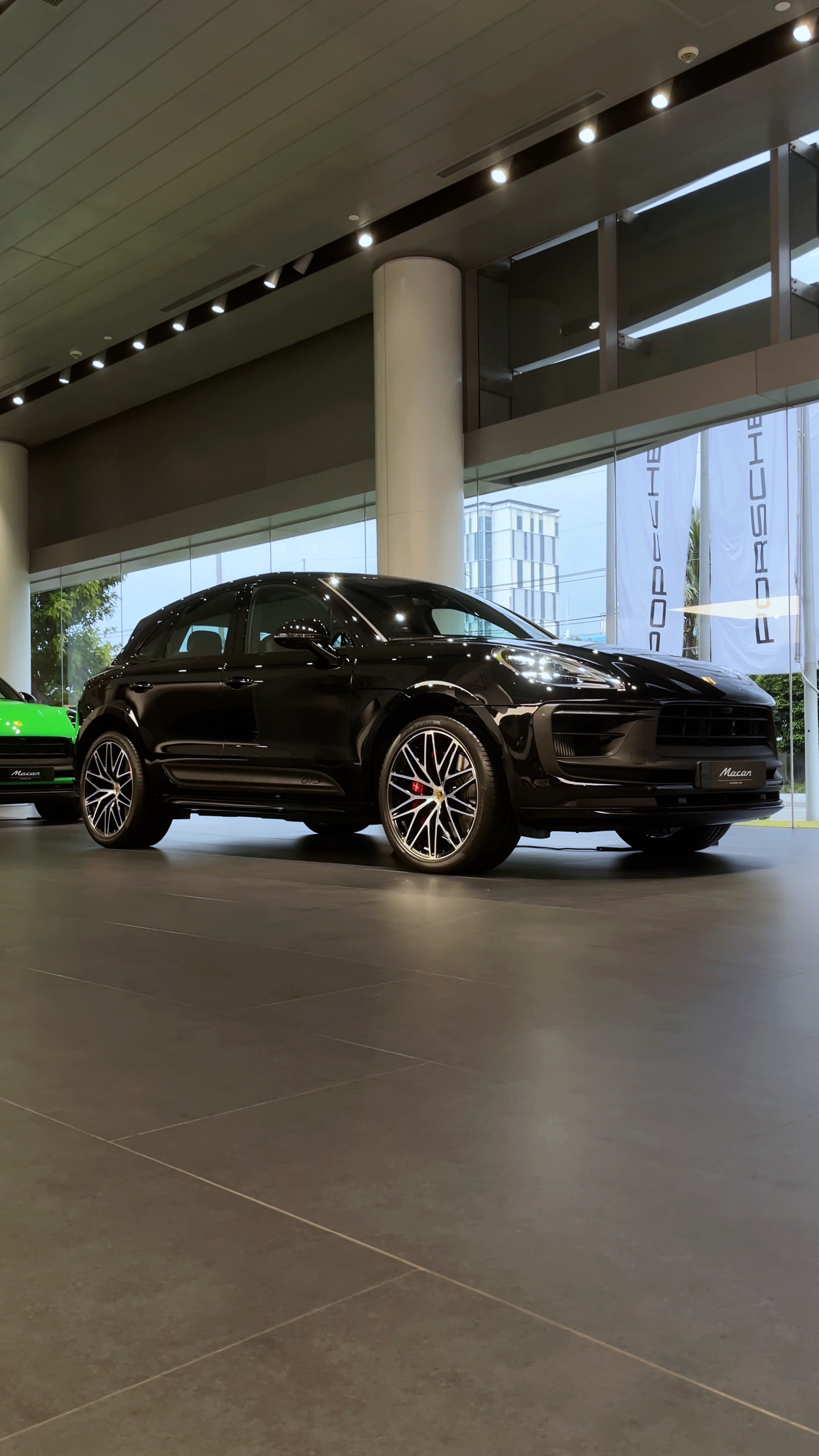 KINEMATISCHE AUTOBEARBEITUNG