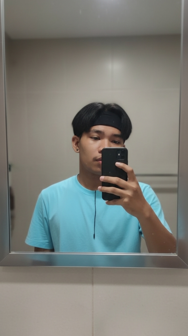 Dhony85 