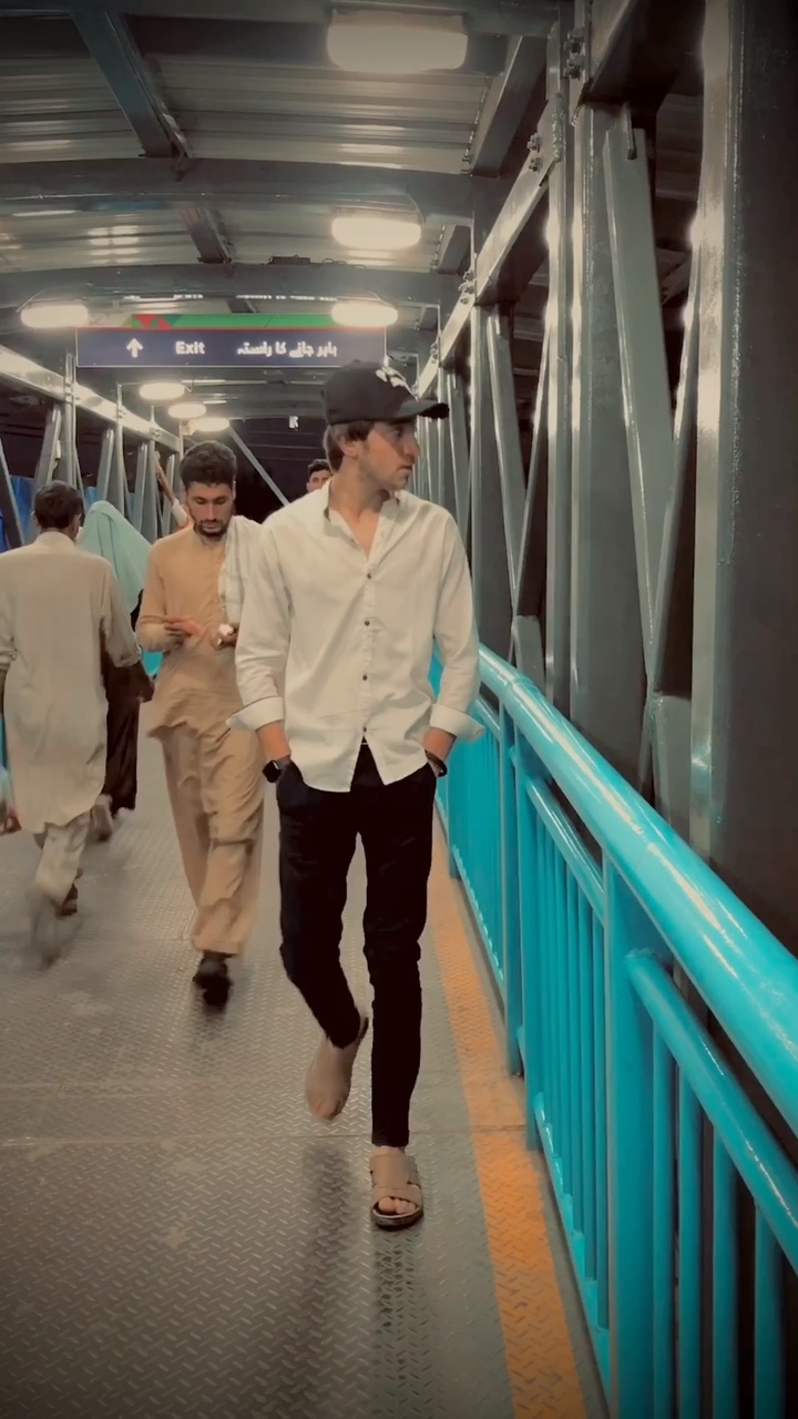 Slow motion and zoom