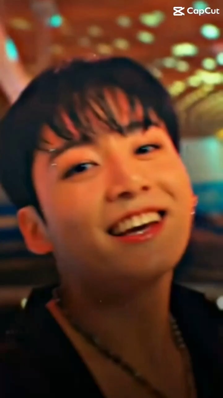 AYNEN BÖYLESİN BEEE