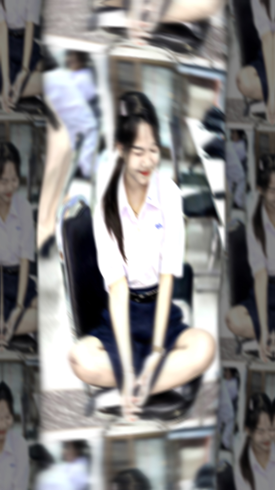 เธอมาคนเดียวใช่มั้ยหล่ะ