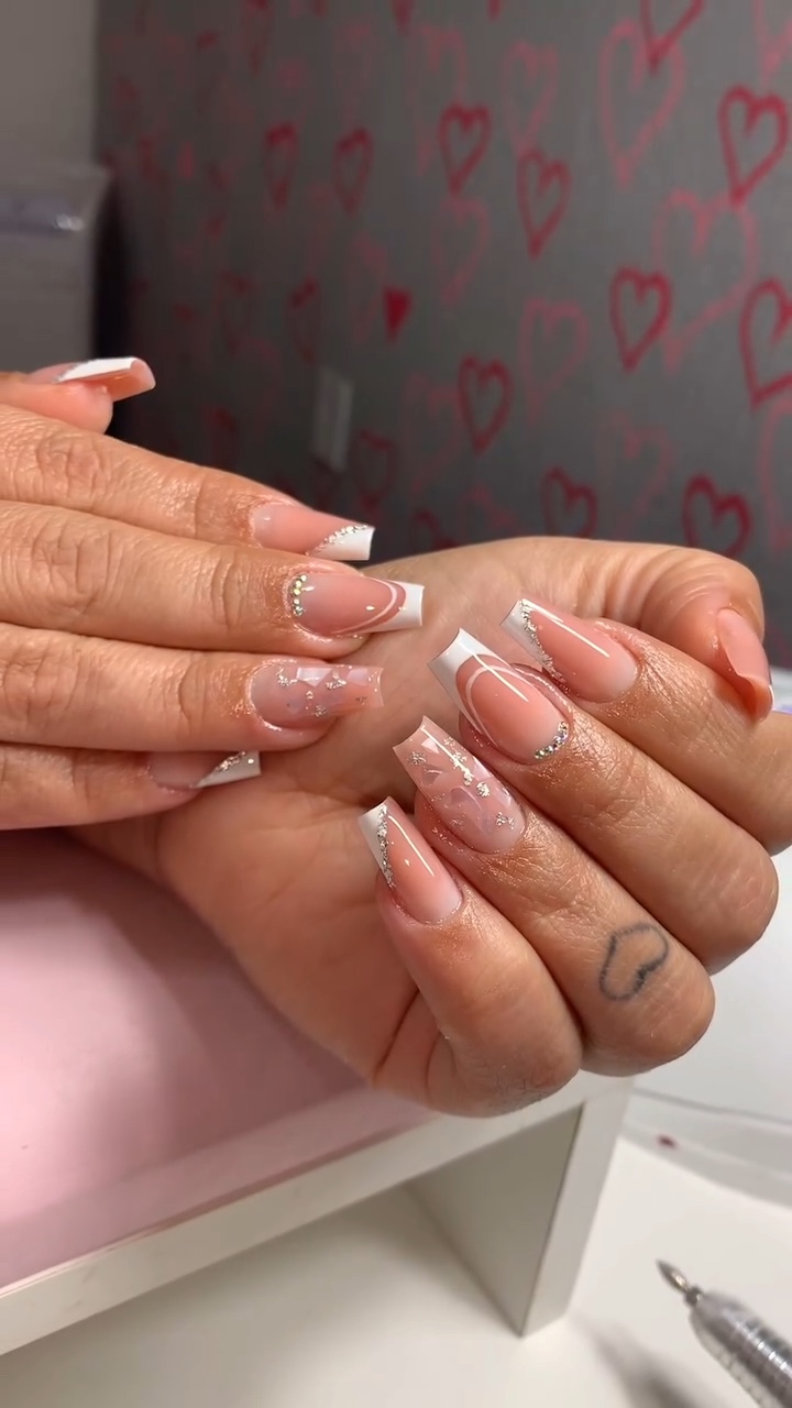 NAILS 