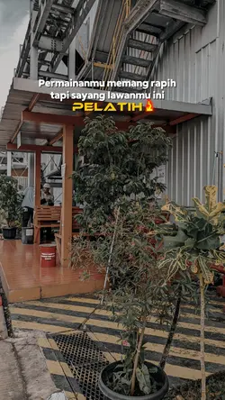 Lawanmu ini pelatih