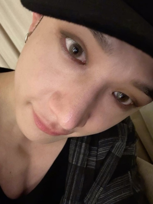 r u blind b!tch!? 