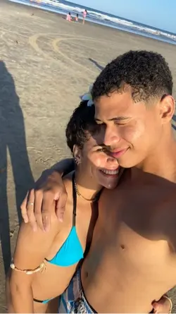 Nossa praia 🌊🐚💍