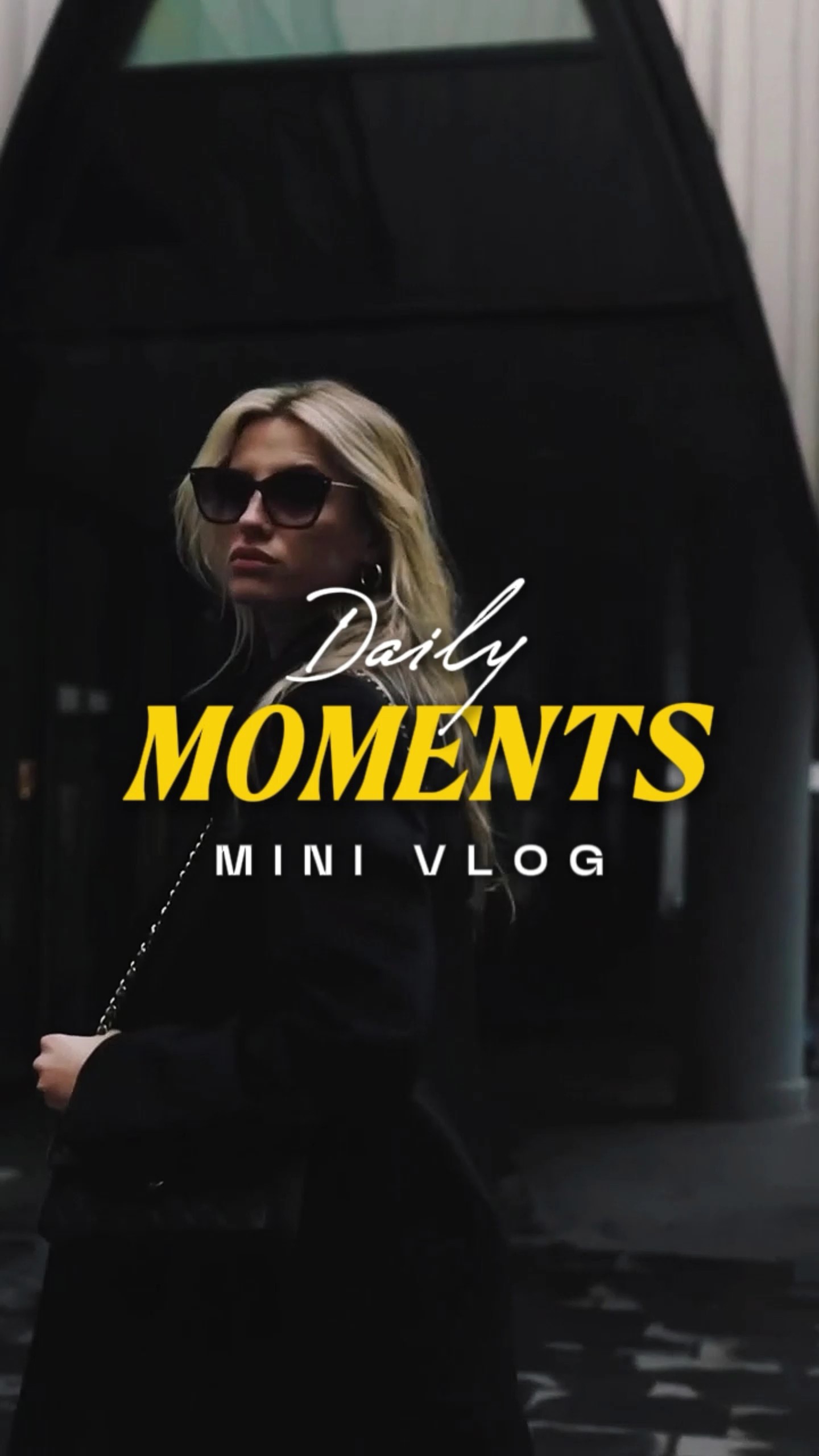 DAILY MOMENTS 