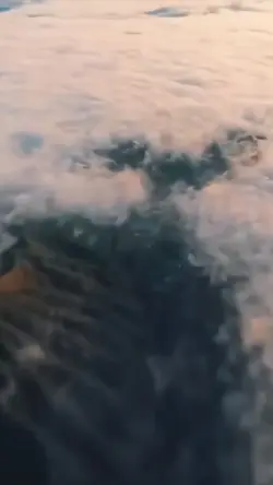 TREND EARTH ZOOM OUT