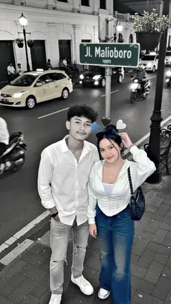 trend hitam berwarna