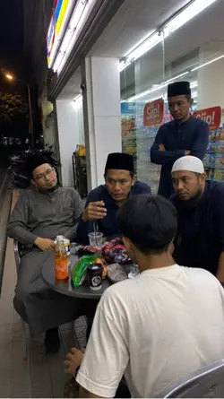 tren ustadz