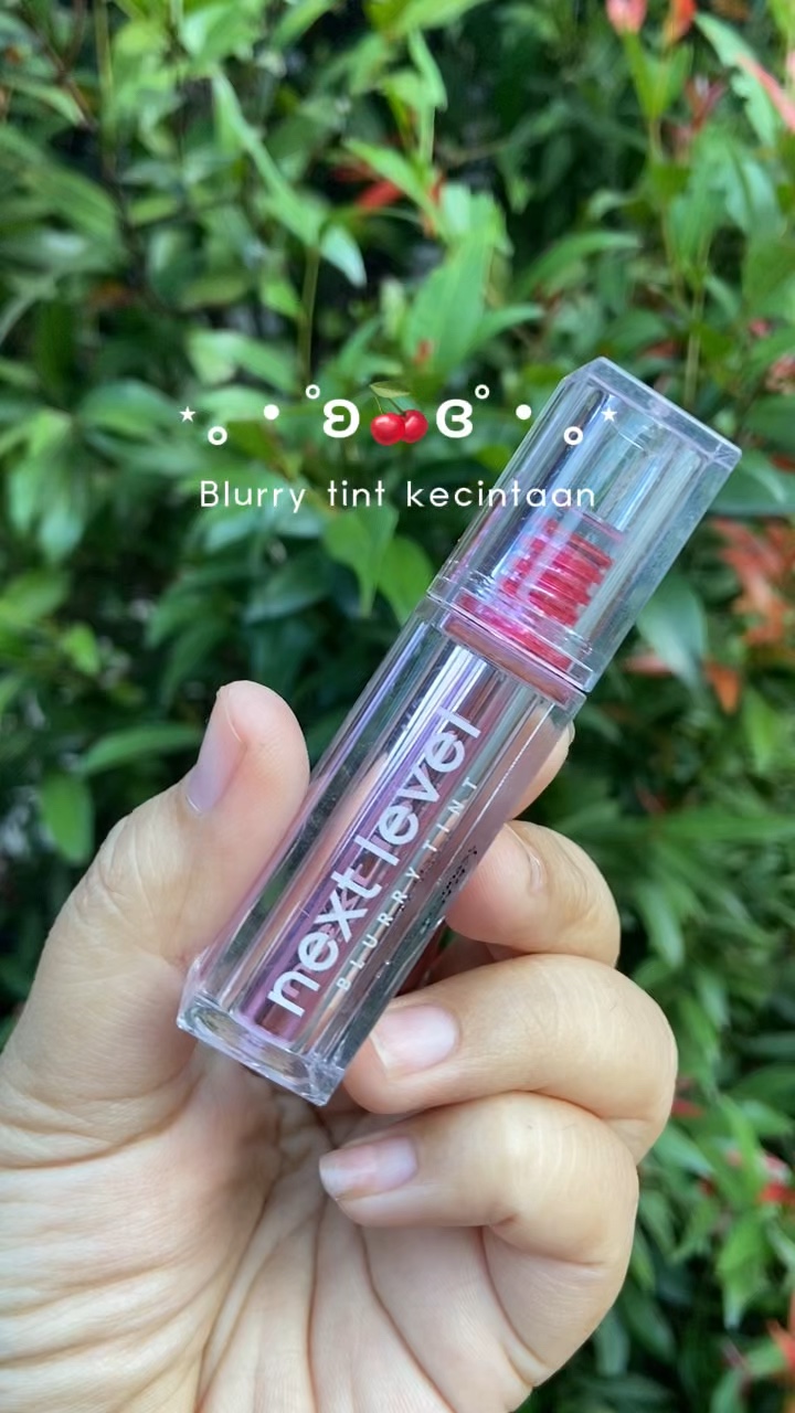 Liptint terluv