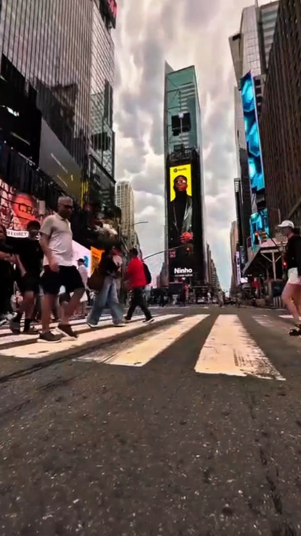 City vlog trend