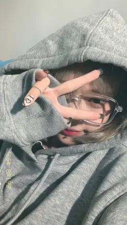 มองกันให้ดีเธอก็คงรู้