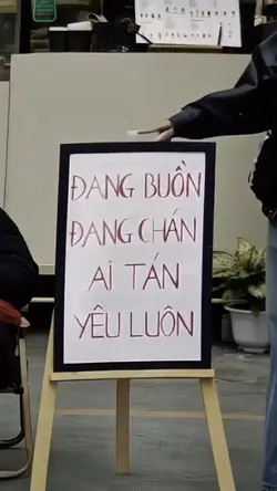 Đang buồn đang chán