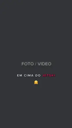 EM CIMA DO JETSKI
