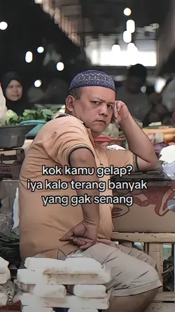 kok kamu gelap? iya