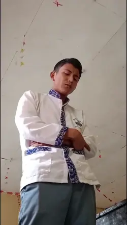 Manusia tembus panda